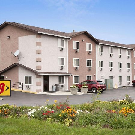 Super 8 By Wyndham Peru Starved Rock State Park Hotell Eksteriør bilde